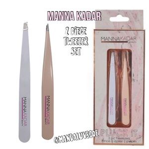 💗MANNA KADAR Pluck It 2-Piece Tweezer Set